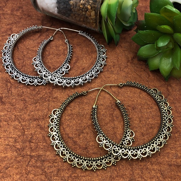 🌼 Large Filigree Lace Hoop Earrings - Picture 1 of 3